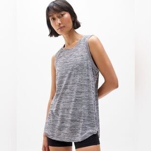 Athleta Breezy Tank Size Small